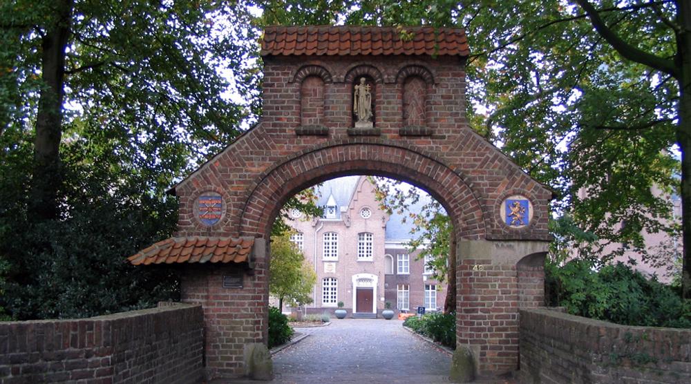 Te gast bij de norbertijnen