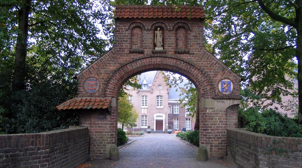 Te gast bij de norbertijnen